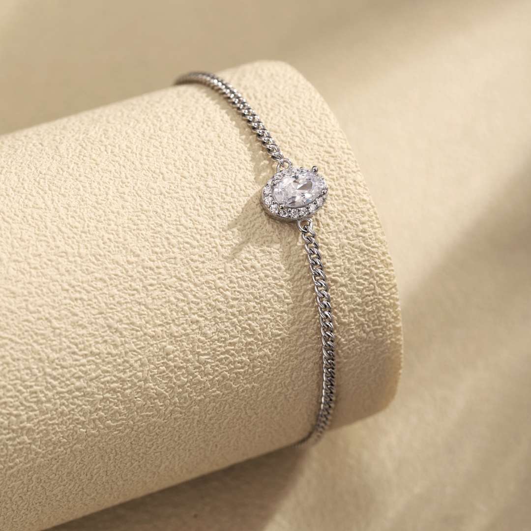 [ELAN LUXE]Exquisite Oval Shape Bracelet