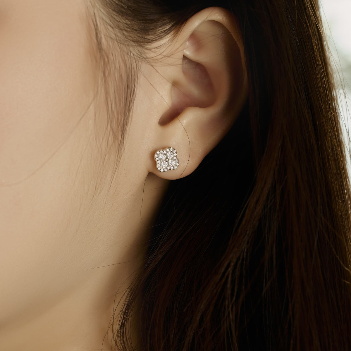 [ELAN LUXE]Four-Leaf Clover Flower Shaped Earrings