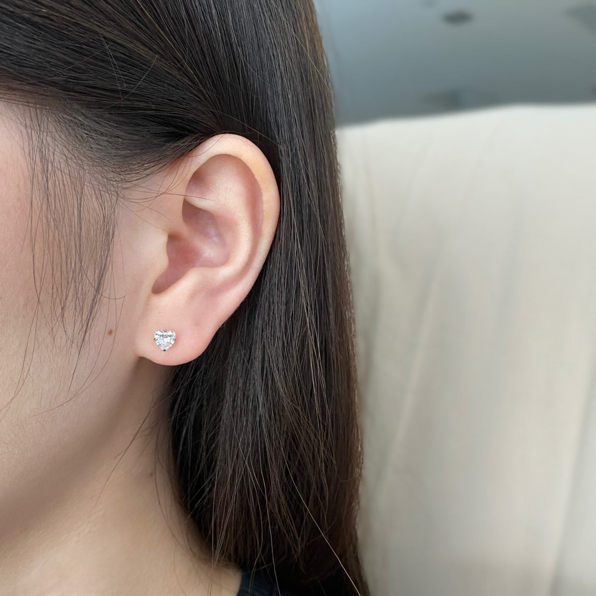 [ELAN LUXE]Sparkling Heart Shaped Simple Earrings
