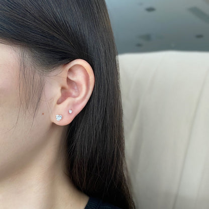 [ELAN LUXE]Sparkling Heart Shaped Simple Earrings