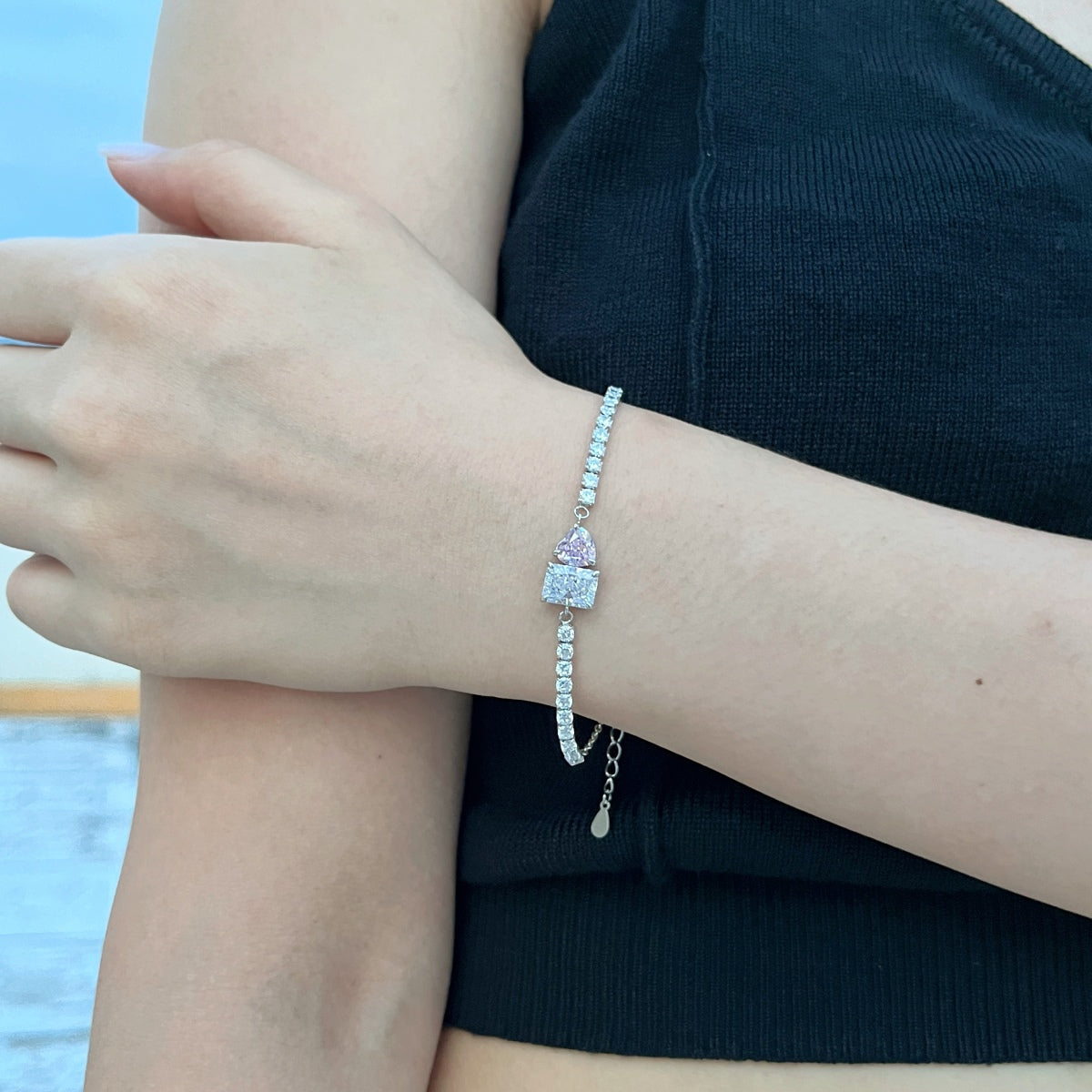 [ELAN LUXE]Dazzling Unique Multi Shape Lover Bracelet