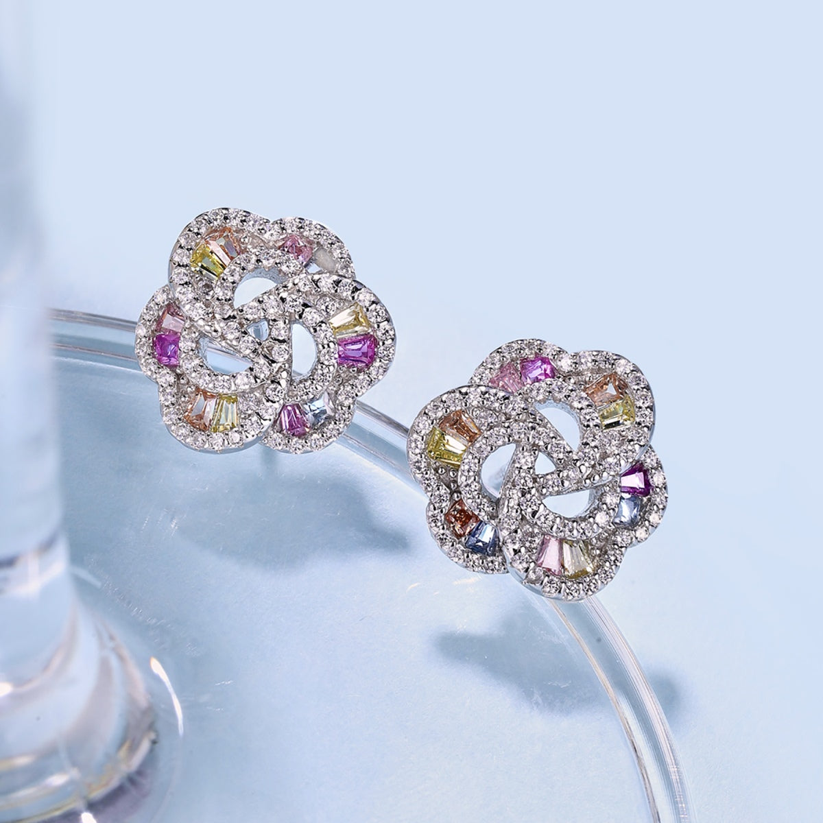 [ELAN LUXE]Exquisite Flower Shape Daily Earrings
