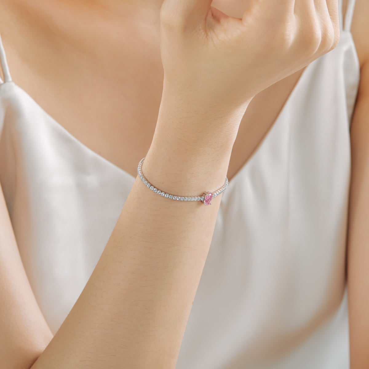 [ELAN LUXE]0.75 Carat Exquisite Oval Cut Daily Bracelet