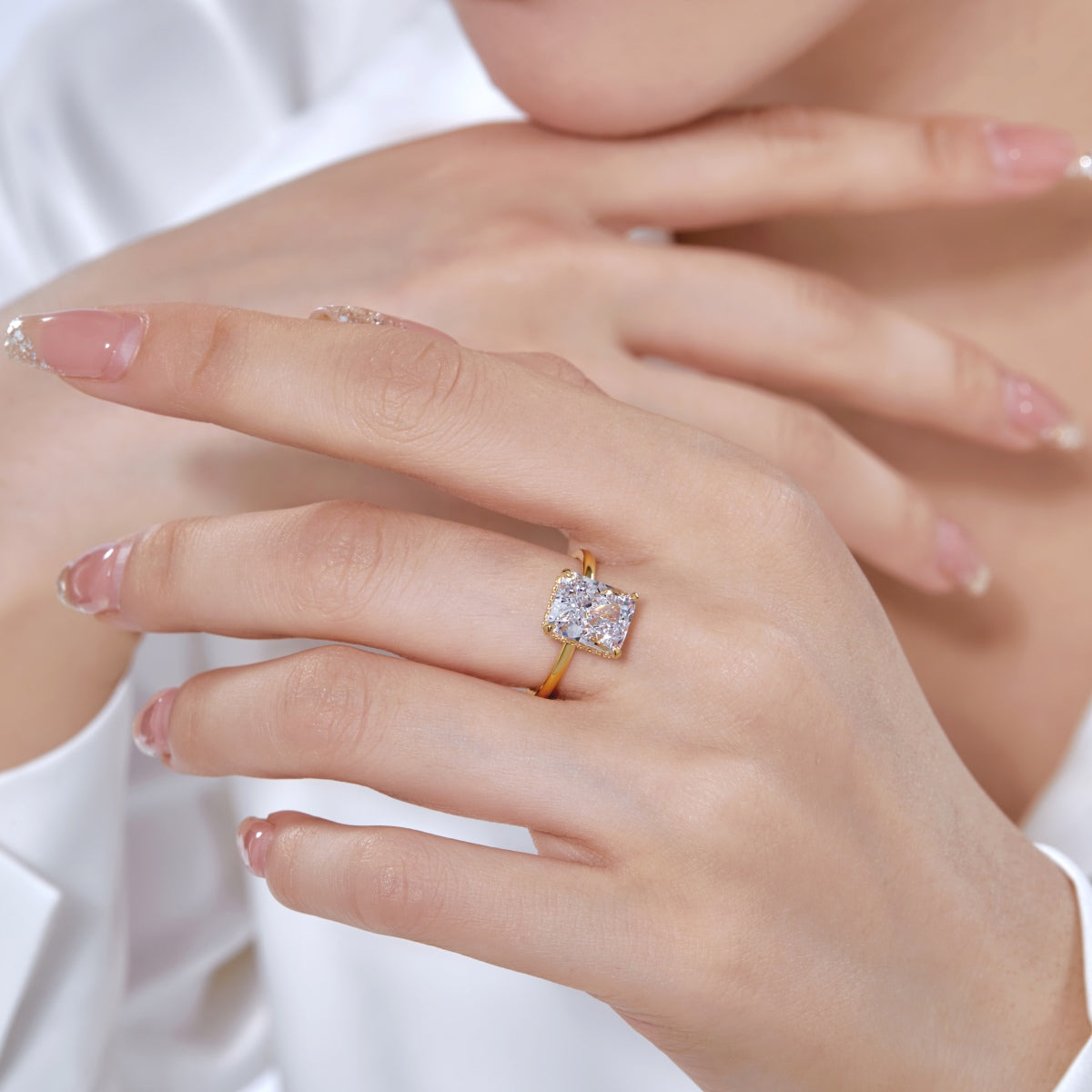 [ELAN LUXE]4.0 Carat Ornate Enchanting Radiand Cut Banquet Ring