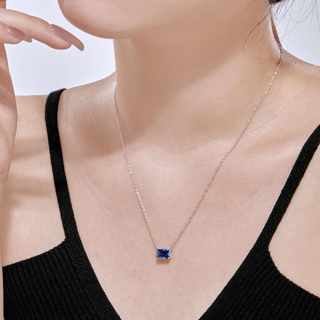[ELAN LUXE]Luxurious Square Shape Colorful Necalack