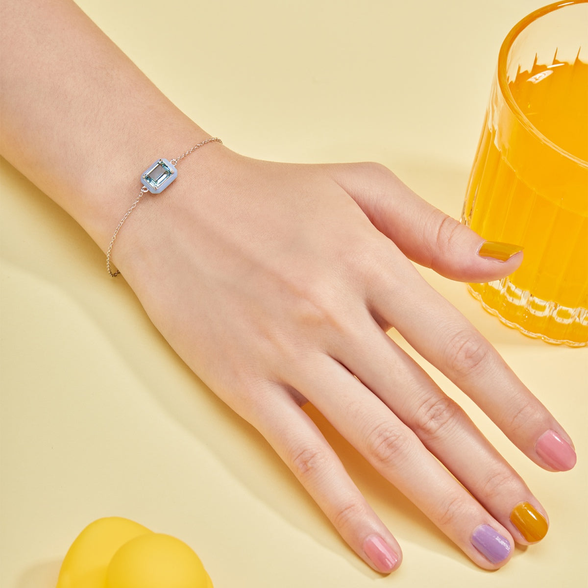 [ELAN LUXE]2.0 Carat Sparkling Colorful Emerald Cut Daily Bracelet