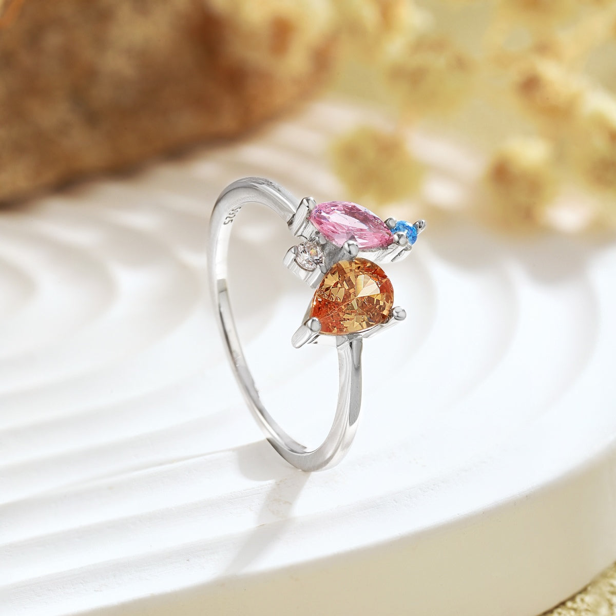 [ELAN LUXE]Radiant Colorful Multi Cut Daily Ring