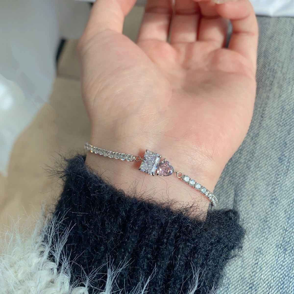 [ELAN LUXE]Dazzling Unique Multi Shape Lover Bracelet