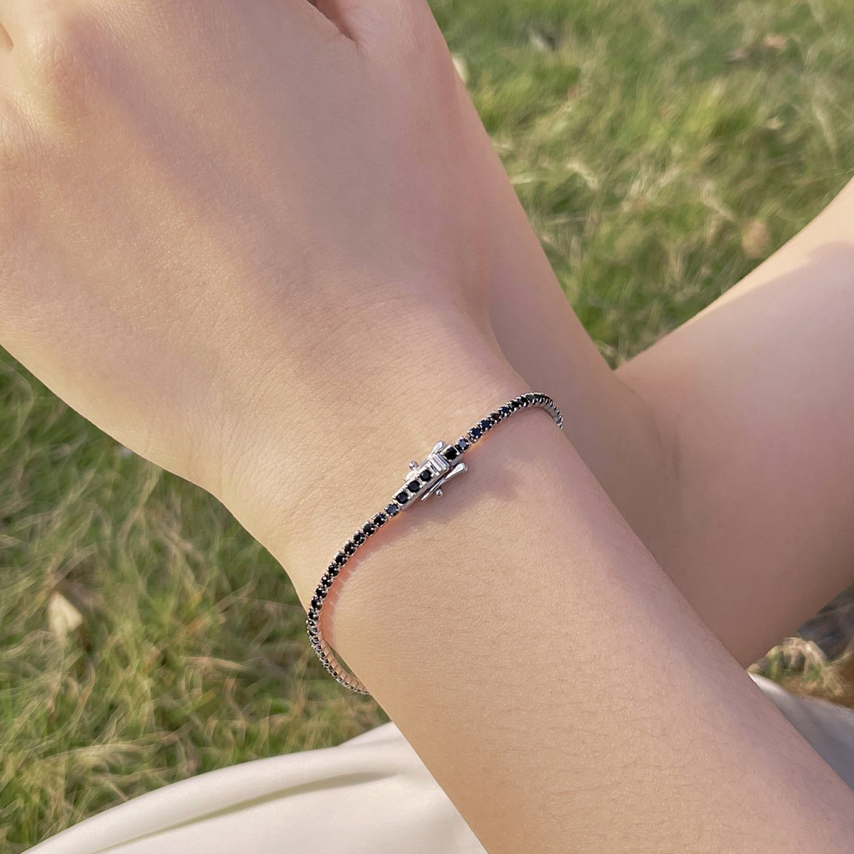 [ELAN LUXE]Radiant Colorful Round Cut Party Bracelet