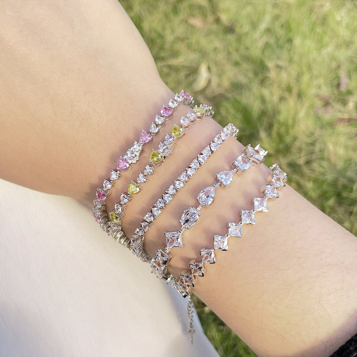 [ELAN LUXE]Unique Exquisite Multi Cut Daily Bracelet