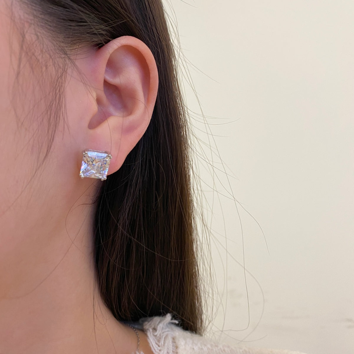 [ELAN LUXE]Delicate Square Shape Earrings