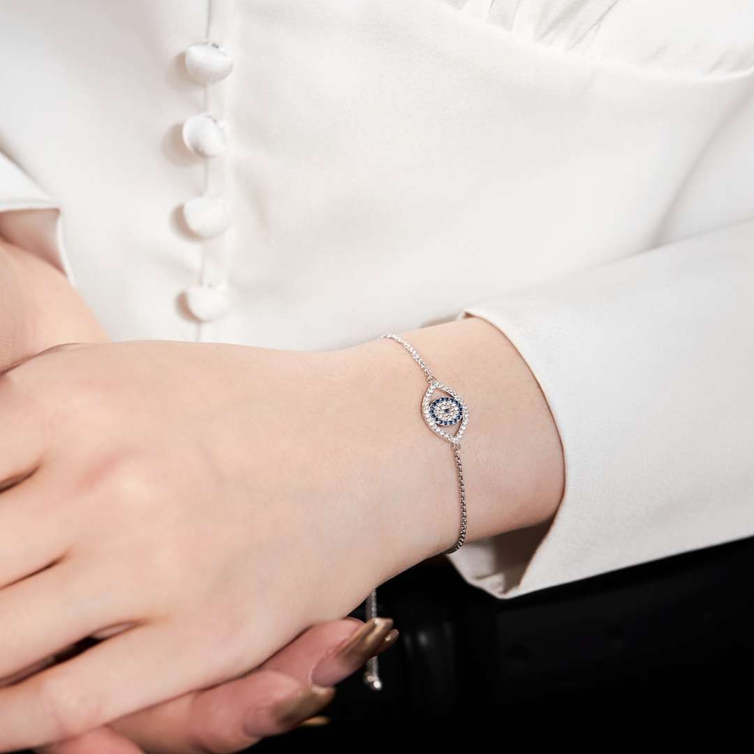 [ELAN LUXE]Dazzling Eye Shape Necklace