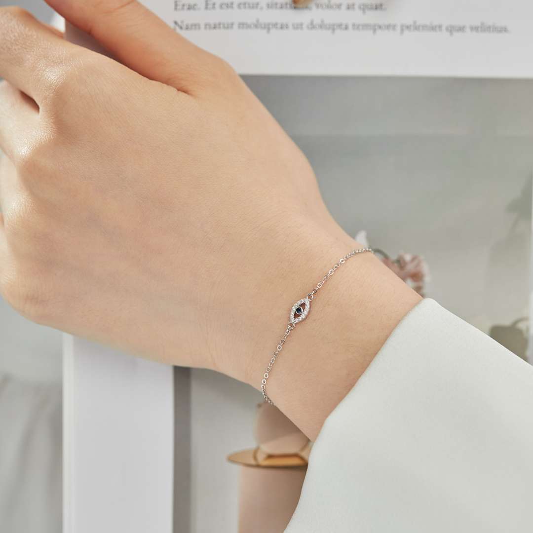 [ELAN LUXE]Evil Eye Shape Necklace