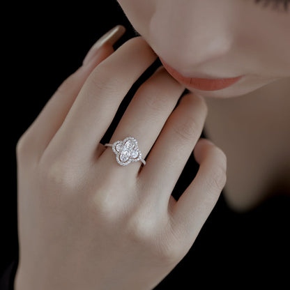 [ELAN LUXE]Luxurious Eternity Flower Shape Banquet Ring