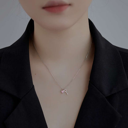 [ELAN LUXE]Unique Heart Shape Key Pendent Necklace