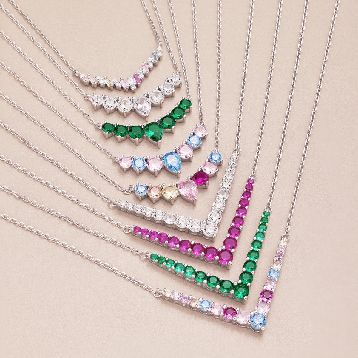 [ELAN LUXE]Dainty Colorful Heart Necklace
