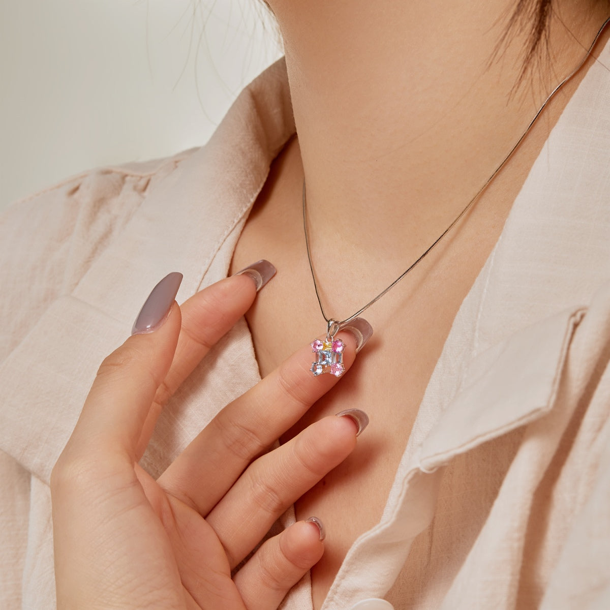 [ELAN LUXE]Gorgeous Multi Colorful Necklace