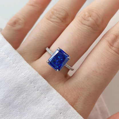 [ELAN LUXE]4.0 Carat Luxurious Engagement Ring