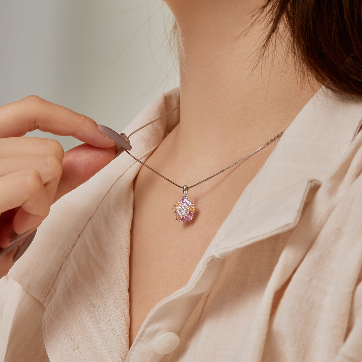 [ELAN LUXE]Charming Flower Colorful Necklace
