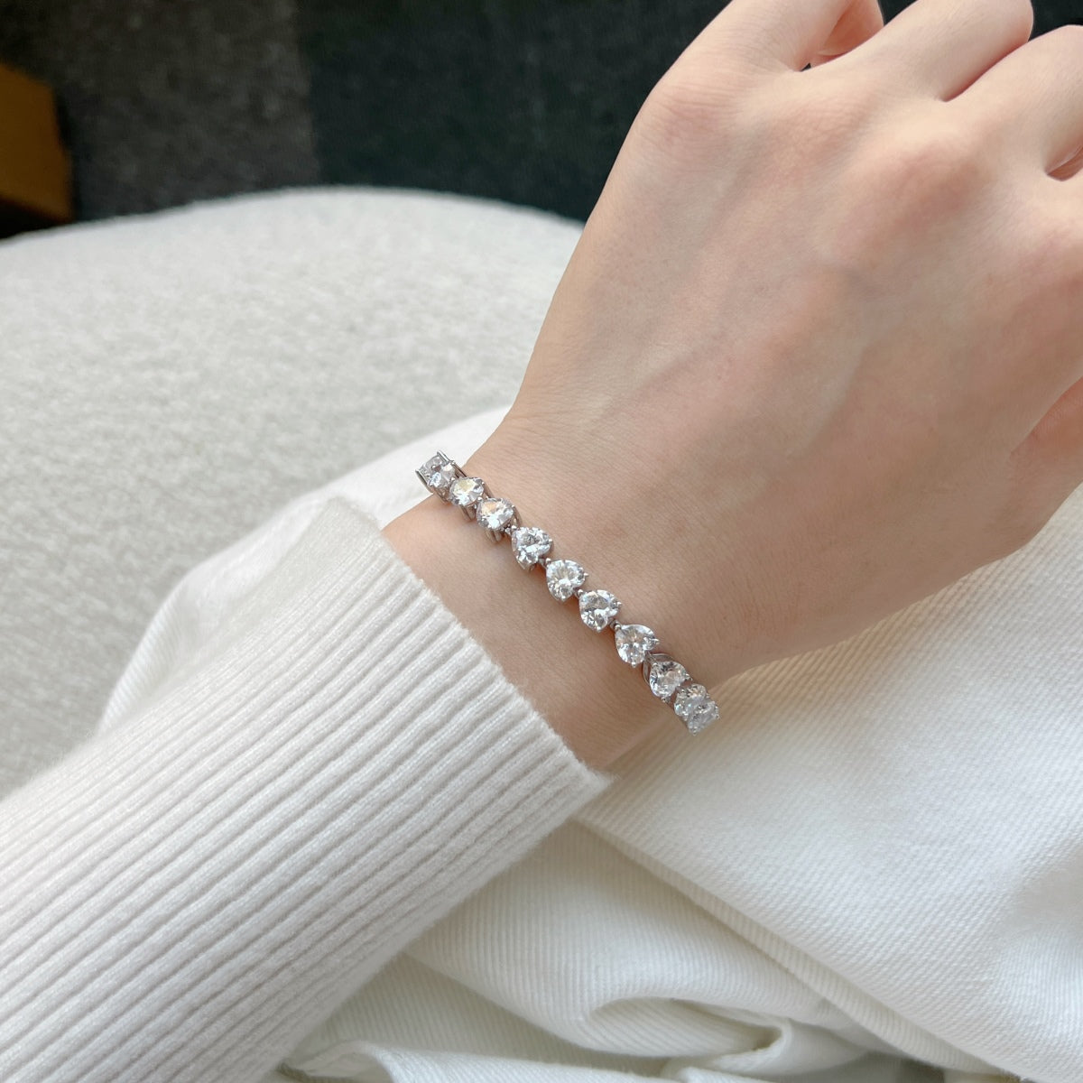[ELAN LUXE]0.75 Carat Elegant Romantic Heart Shape Lover Bracelet