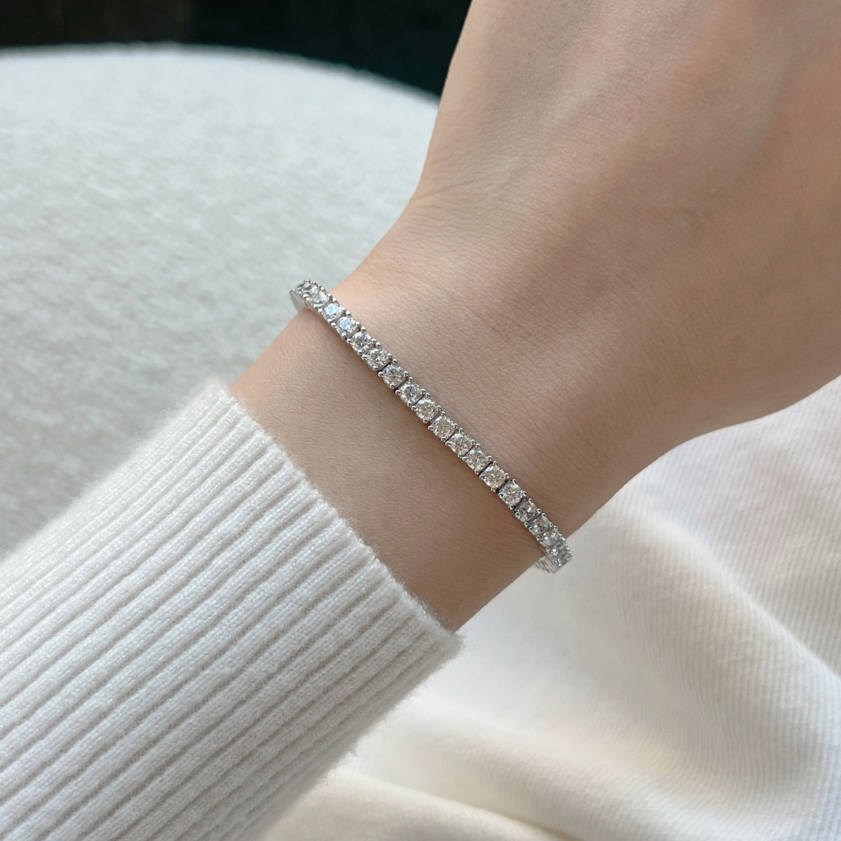 [ELAN LUXE]Dainty Charming Round Cut Tennis Bracelet