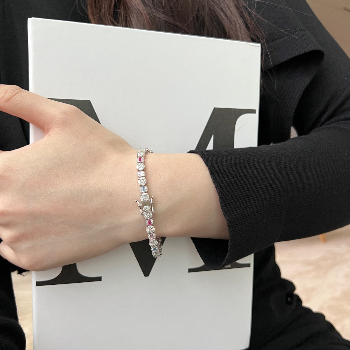 [ELAN LUXE]Dazzling Radiant Multi Cut Daily Bracelet