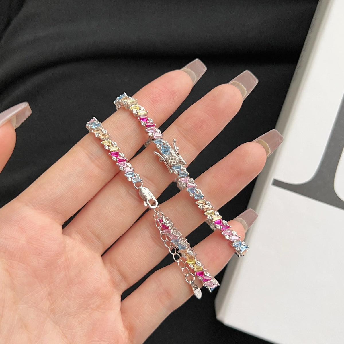 [ELAN LUXE]Ornate Sparkling Multi Cut Party Bracelet