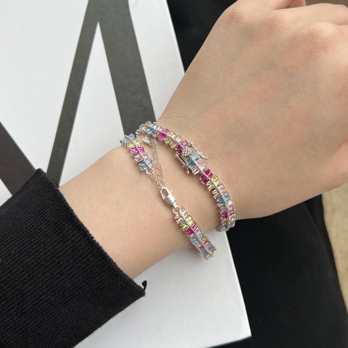 [ELAN LUXE]Sparkling Exquisite Multi Cut Party Bracelet