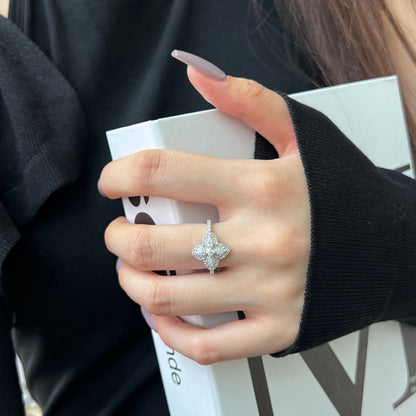 [ELAN LUXE]Luxurious Colorful Flower Shape Banquet Ring