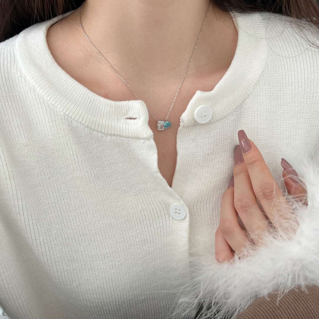 [ELAN LUXE]Dazzling Square & Heart Shape Necklace