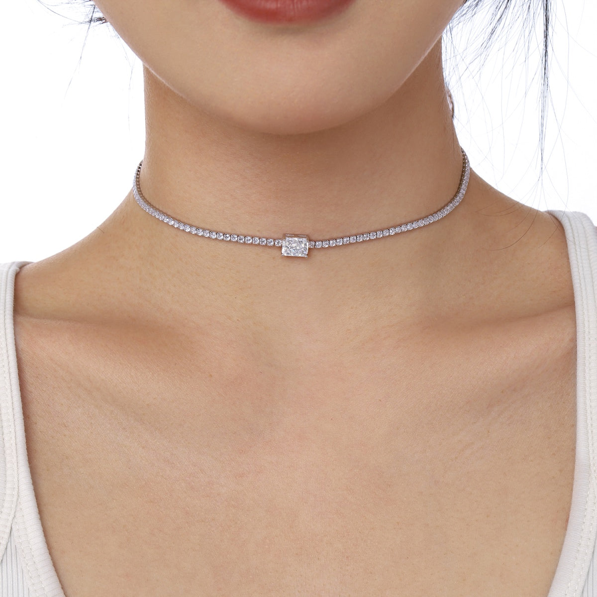 [ELAN LUXE]2.0 carat Ornate Emerald Cut Necklace