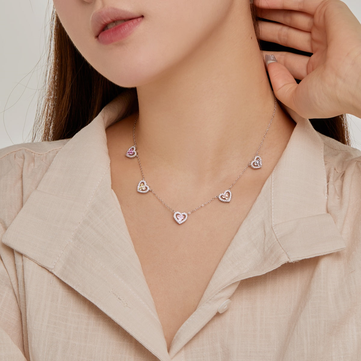 [ELAN LUXE]Sparkling Five Heart Necklace