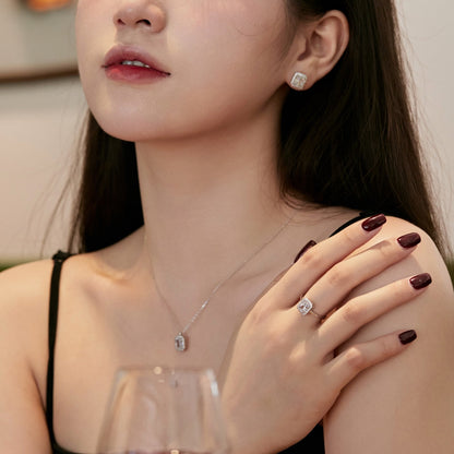 [ELAN LUXE]1.0 Carat Luxurious Dainty Emerald Cut Daily Earrings