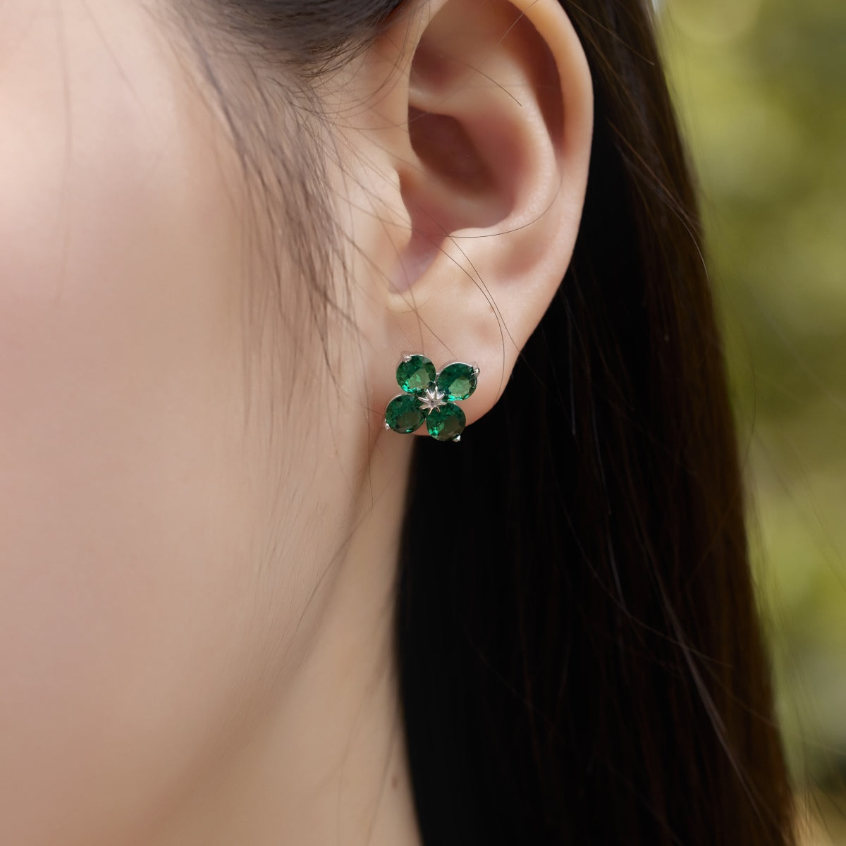 [ELAN LUXE]Four-Leaf Clover Eight-Pointed Star Earrings