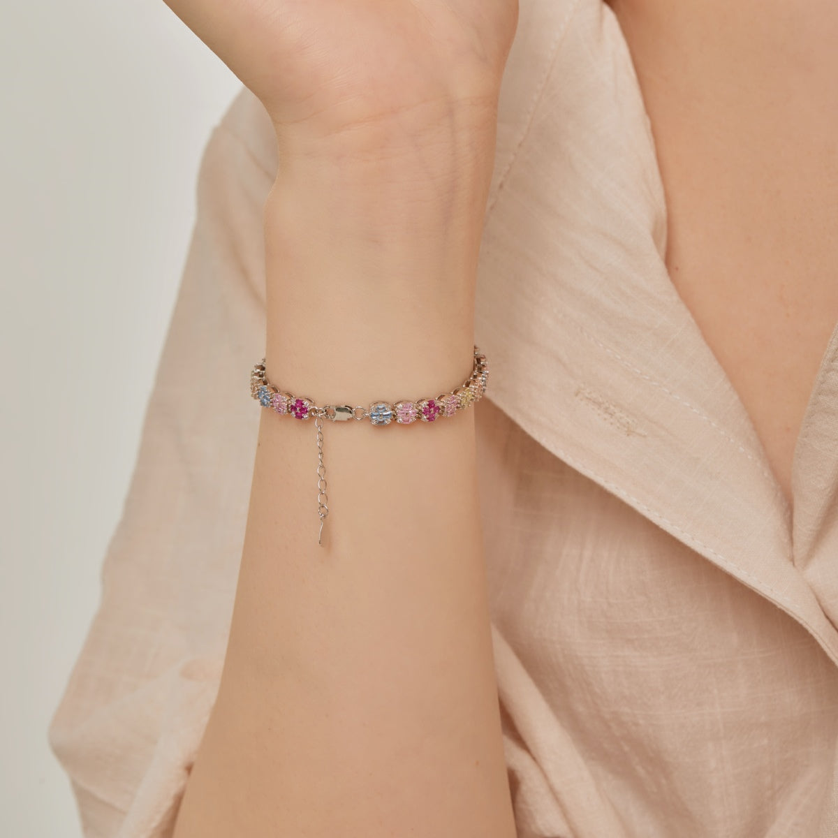 [ELAN LUXE]Delicate Colorful Emerald Cut Daily Bracelet
