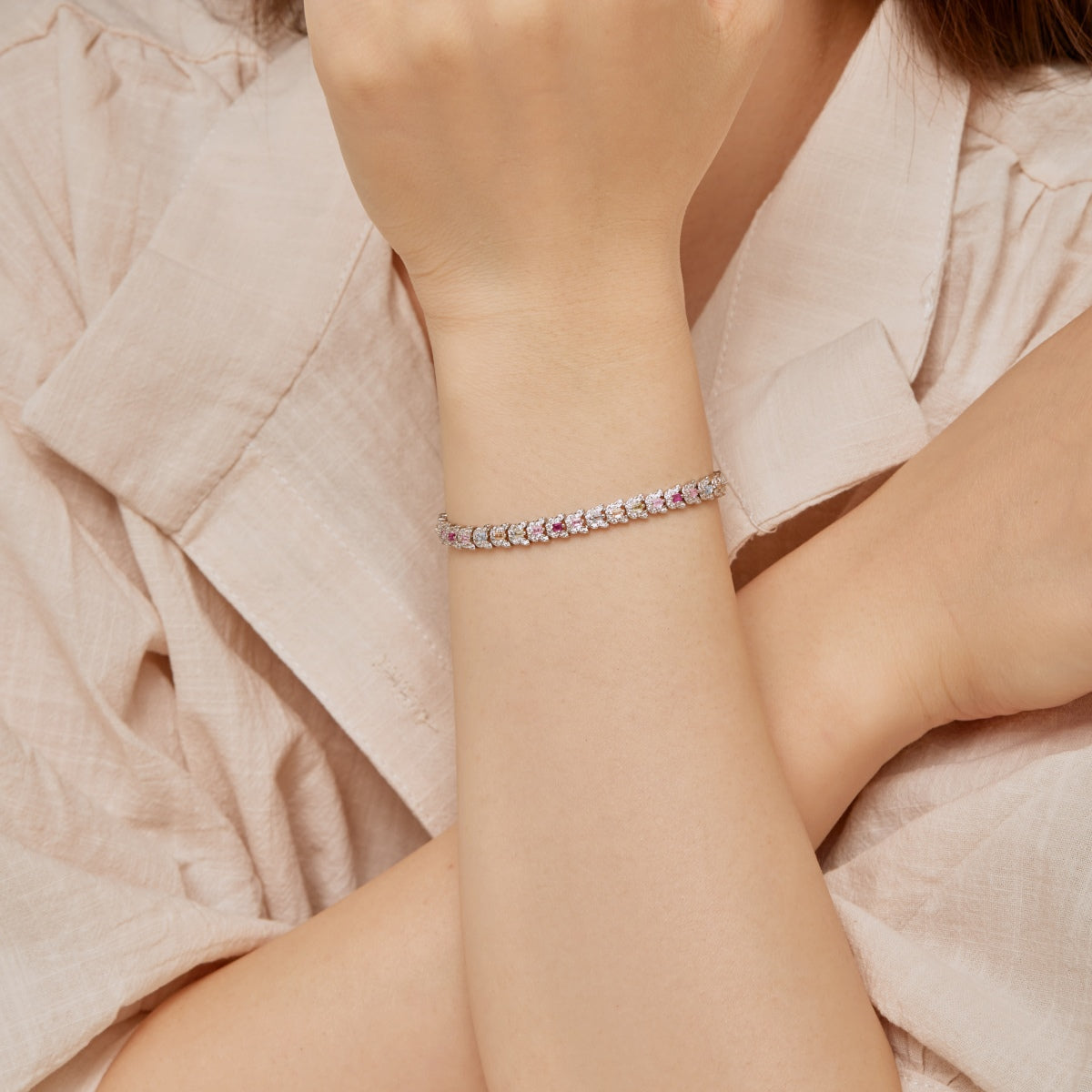 [ELAN LUXE]Delicate Colorful Multi Cut Daily Bracelet