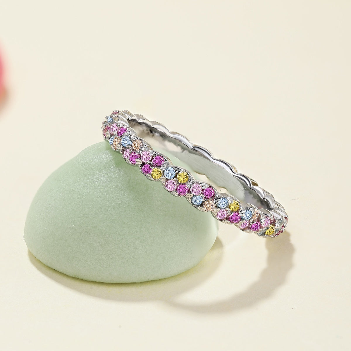 [ELAN LUXE]Dainty Ebullient Round Cut Daily Ring