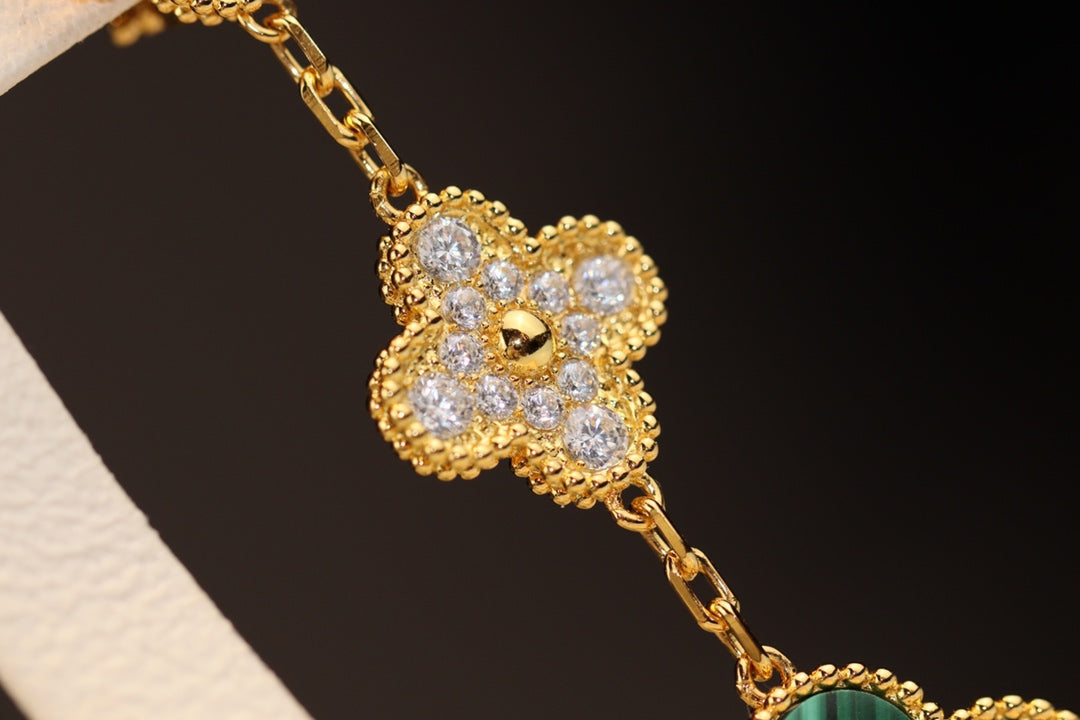 [ELAN LUXE]CLOVER EARRINGS GOLD MALACHITE DIAMOND 3 MOTIF