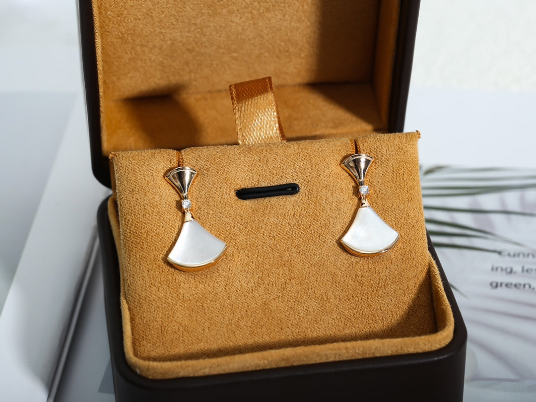 [ELAN LUXE]DREAM MOP PINK GOLD EARRINGS
