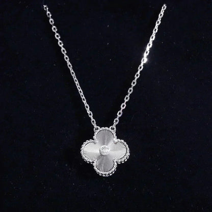 [ELAN LUXE]CLOVER  15MM DIAMOND LASER NECKLACE SILVER