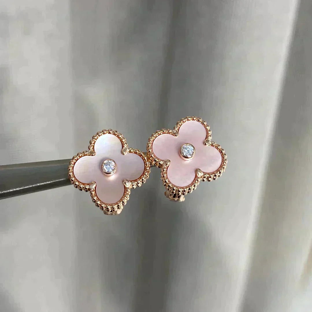 [ELAN LUXE]CLOVER MEDIUM 1 MOTIFS  PINK MOP DIAMOND EARRINGS