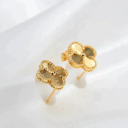 [ELAN LUXE]CLOVER MEDIUM 1 MOTIFS LASER EARRINGS