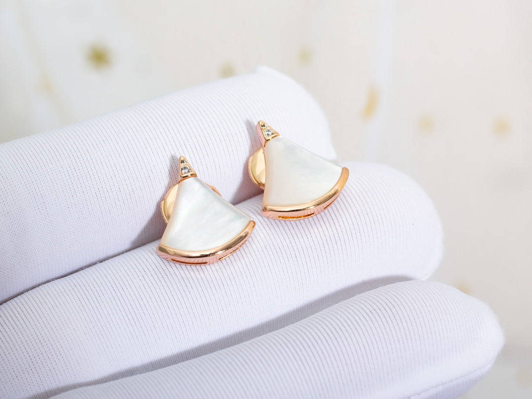 [ELAN LUXE]DIVAS DREAM EARRINGS PINK GOLD