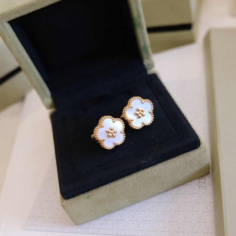 [ELAN LUXE]LUCKY PINK GOLD WHITE MOP EARRINGS