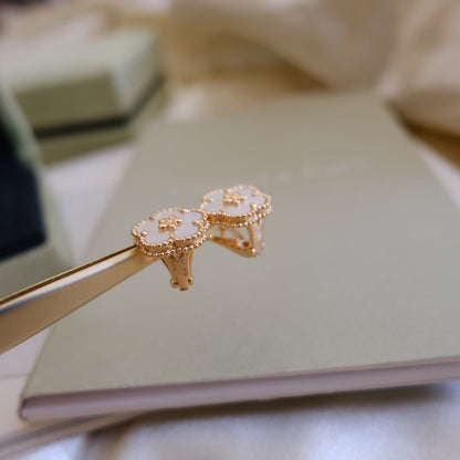 [ELAN LUXE]LUCKY PINK GOLD WHITE MOP EARRINGS