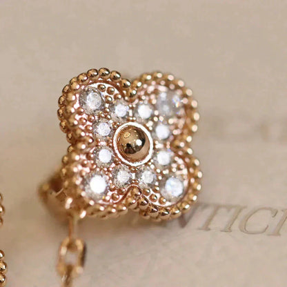 [ELAN LUXE]CLOVER MEDIUM 1 MOTIFS FUll DIAMOND EARRINGS