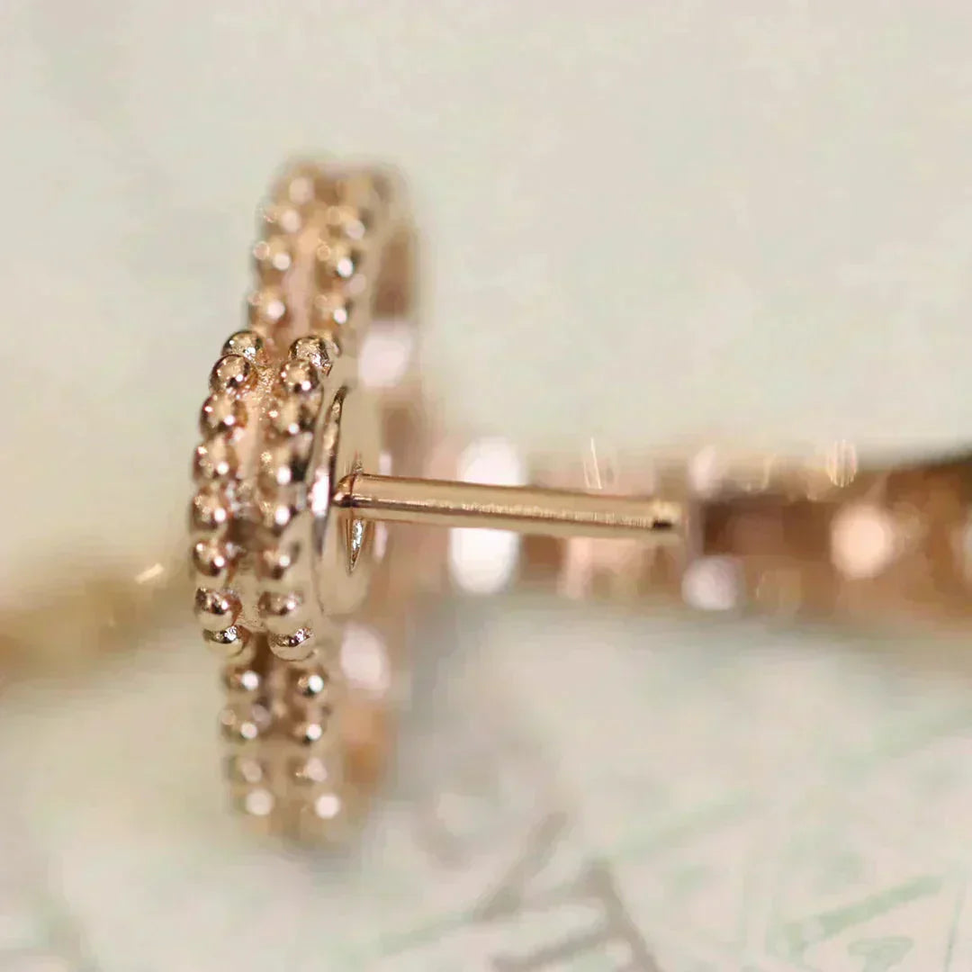 [ELAN LUXE]CLOVER MEDIUM 1 MOTIFS FUll DIAMOND EARRINGS