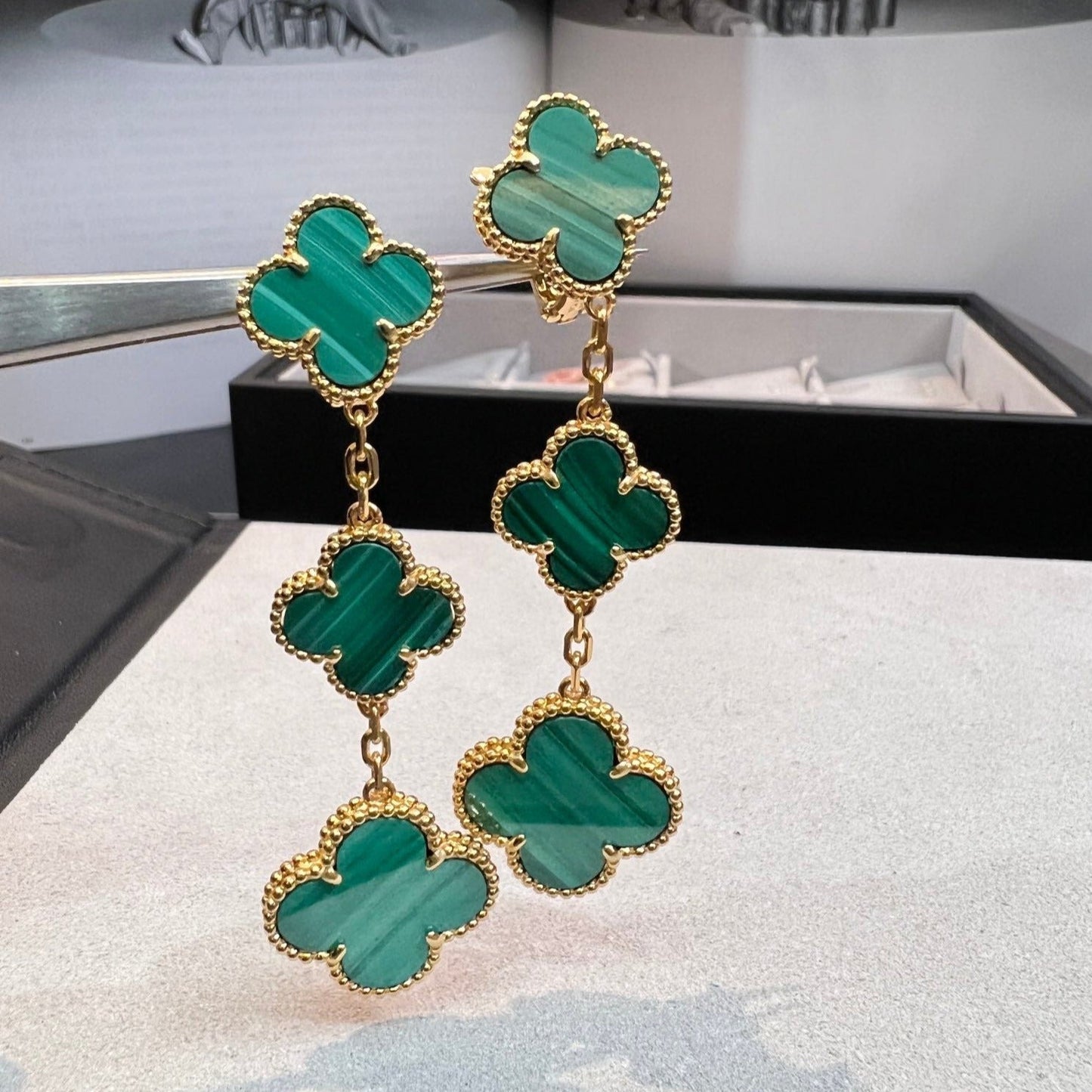 [ELAN LUXE]CLOVER MALACHITE 3 MOTIFS GOLD