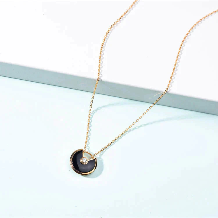 [ELAN LUXE]AMULETTE GOLD CARNELIAN ONYX NECKLACE