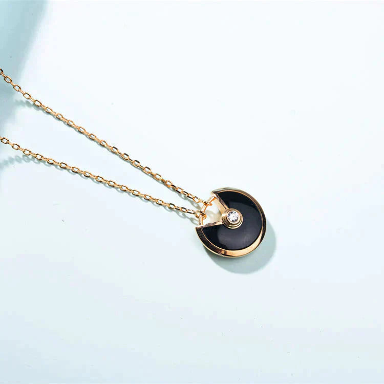 [ELAN LUXE]AMULETTE GOLD CARNELIAN ONYX NECKLACE